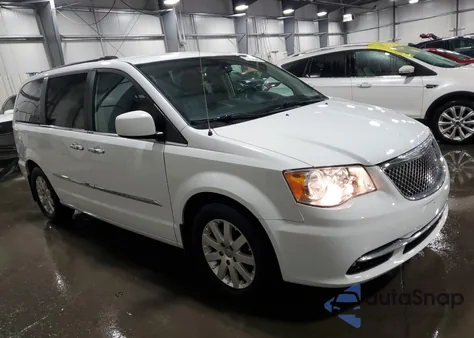 2016 Chrysler Town & Country Touring from USA, damaged, VIN 2C4RC1BG7GR119761